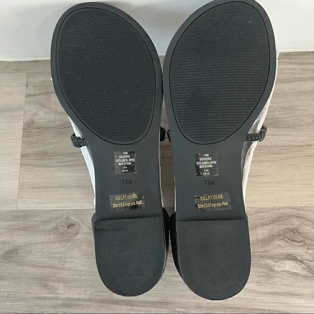 NWT G by Guess Deers black jeweled BLING sandals size 11 & 10. Glitter upper